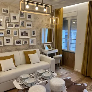 Appartement & Canal -, Paris